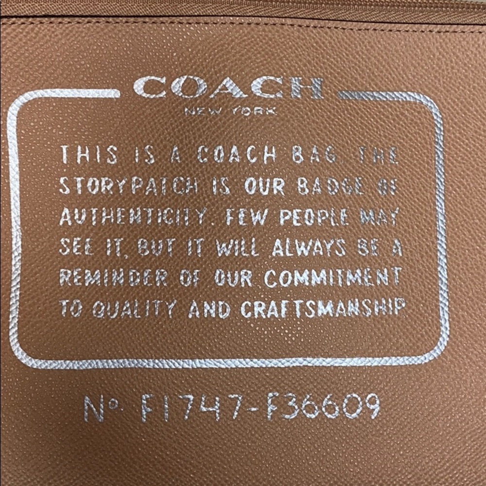 Coach - Picture 5 of 5